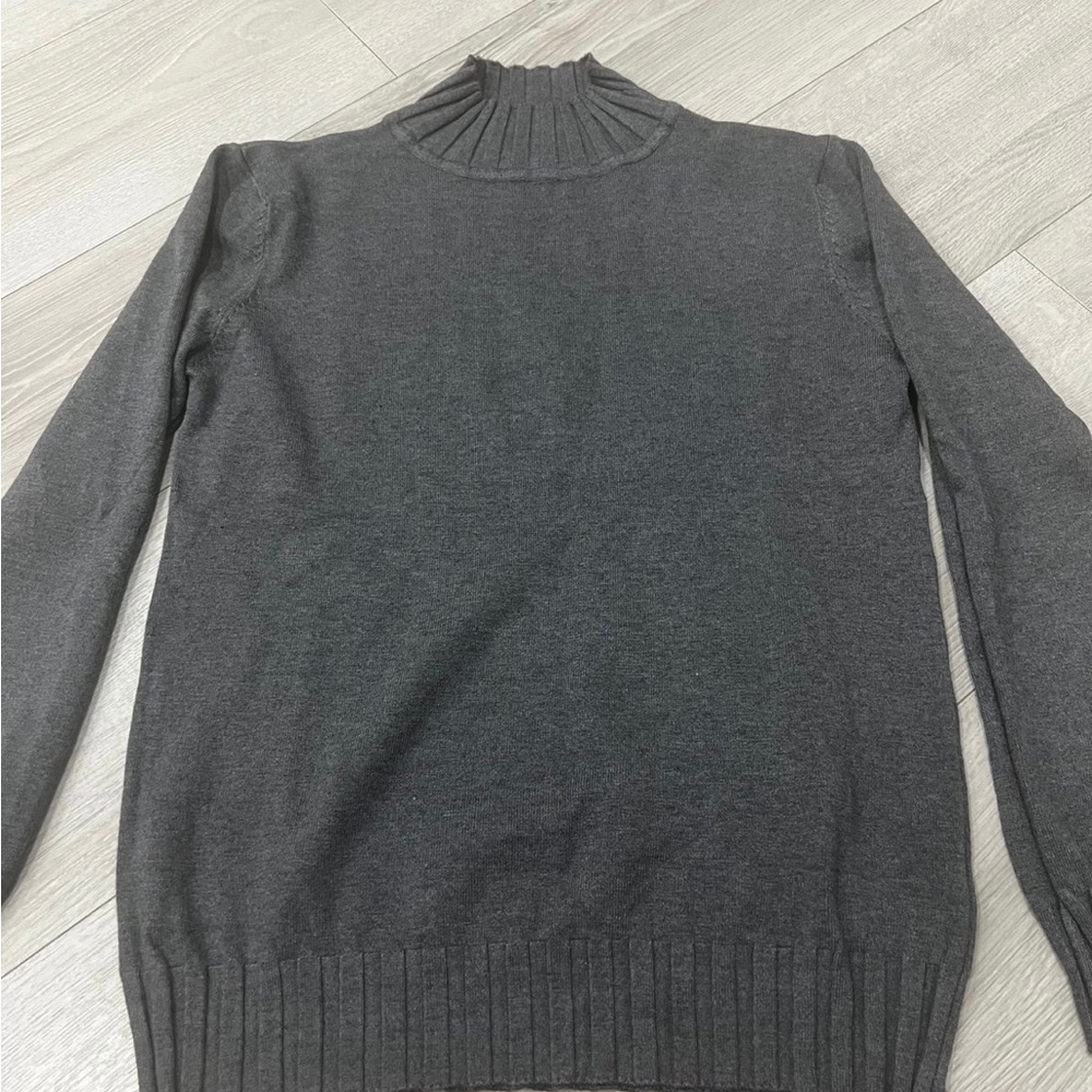 ZARA WOMAN SWEATER
